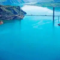 کوهنورد آبشار گردی  قایق سواری   طبیعت گرد ی