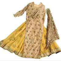 فروش لباسمحلی/ در حد نو/قیمت مناسب|لباس|فیروزآباد (فارس), |دیوار