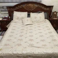 روتختی ترک 4تکه دارای لحاف 2عددرو بالشی و ا کوسن