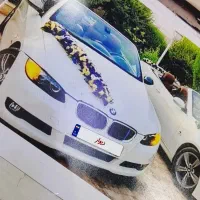 اجاره ماشین عروس بی ام و کروک گل آرایی ماشین عروس
