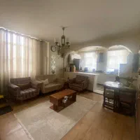 ۶۰ متر/دو خواب/غرق نور/طبقه اول