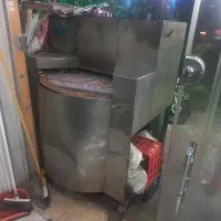 تنور و خمیر پهن کن و خمیرگیر