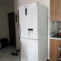 یخچال آزمایش