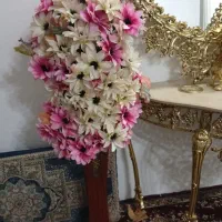 گل مصنوعی وگلدان