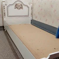 تخت خواب تک نفره با میز