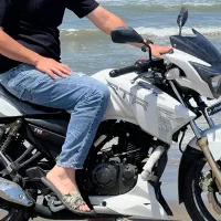 اپاچی ۱۸۰مدل ۹۵