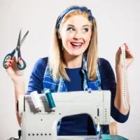 دوره نازک دوزی زنانه مدرک معتبر ( خیاطی) شاهین شهر