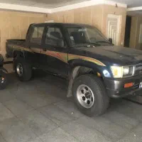 تویوتا هایلوکس