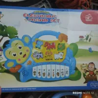 ارگ بچگانه|اسباب‌بازی بچه|دماوند, گیلاوند|دیوار