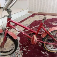 ی دوچرخه نیاز ب تعمیر