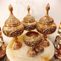 شکلات مسی گنبدی/تراش دست/ظروف مسی/کویر مس|ظروف سرو و پذیرایی|یزد, |دیوار