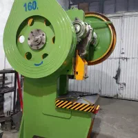 پرس ضربه ای ۱۶۰ تن رضایی (ترقی)