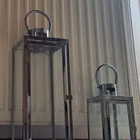 دو عدد فانوس تزئینی کاملا سالم و دارای کارتن