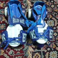 کفش اسکیت اصلی. در حد نو فروشی تماس بعداظهرها