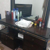 تخت دو نفر میز آرایش|تخت و سرویس خواب|کاشان, شهرک خاتم الانبیا (مسکن ملی کاشان)|دیوار