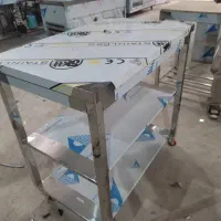 میز کار و تمامی تجهیزات رستوران