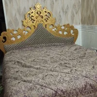 تخت خواب سلطنتی