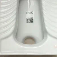 یک عدد کاسه توالت در حد نو