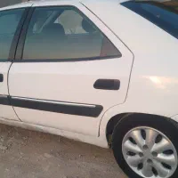 زانتیا سفید