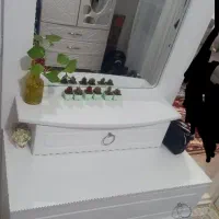 میز آرایشی