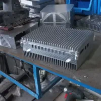 خدمات فرز cnc قطعه سازی الومینیومی