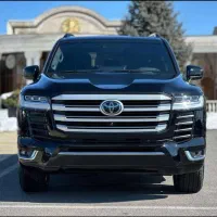 تویوتا لندکروز 2025 گذر موقت 10 ساله