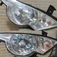 شفاف سازی و خدمات تخصصی چراغ خودرو های خارجی