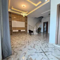 سرامیک کاری و کف‌سازی و نقاشی ساختمان