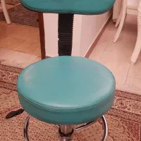 صندلی چرخشی با تنظیم ارتفاع