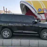 فروش فوری لندکروز مدل ۲۰۱۱ نسخه ۶۰ ساله فول کامل|خودرو سواری و وانت|اصفهان, مرداویج|دیوار