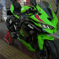 کاوازاکی ۴سیلندر مدل ۴۰۲ ۳تا کار