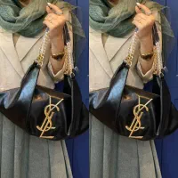 پوشاک ماهک