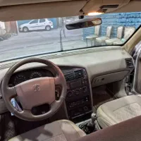 فروش خودروی ۴۰۵