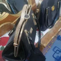 کیف مجلسی|کیف، کفش، کمربند|قم, کلهری|دیوار