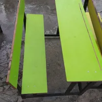 میز و نیمکت دانش آموزی هشت عدد