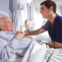 نیازمند پرستار دائمی