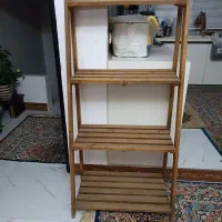 استند گل گلدان|گل و گیاه طبیعی|رباط‌کریم, رباط‌کریم|دیوار