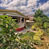 ویلاباغ فلت 210متری شهرکی/بدون مبله/نزدیک امکانات