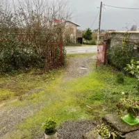 ویلایی-نیمه-کاره-بر-خیابان-اصلی-جاده-قروق