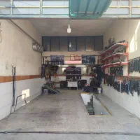 مغازه-بر-کوچه-اویکو