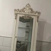 ویترین کاملا سالم و تمیز
