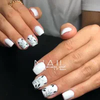 خدمات تخصصی ناخن، کاشت، ژلیش با طراحی ژورنالی|خدمات آرایشگری و زیبایی|اصفهان, سعادت‌آباد|دیوار
