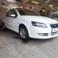 رانا پلاس سقف شیشه ۱۴۰۱ سفید در حد|خودرو سواری و وانت|کرج, شهرک مترو|دیوار