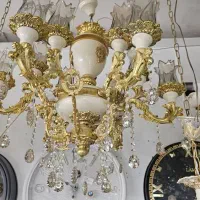 لوستر امپراطور/هر سلیقه ای درامپراطور به اوج میرسد