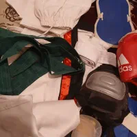 دو دست لباس تکواندو تا ۱۰ سال|تجهیزات ورزشی|اسلامشهر, مظفریه|دیوار