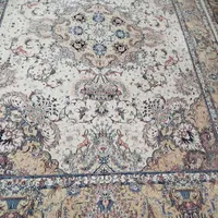 سه عدد قالی یک نقش