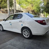 دنا پلاس مدل ۱۴۰۵ فول ابشنال
