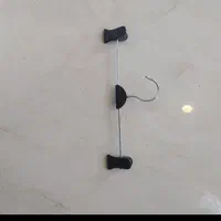 رگال لباس و چوب لباس|بندرخت و رخت‌آویز|شاهین‌شهر, شهرک ردانی پور|دیوار