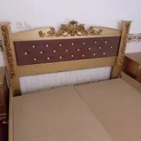 تخت خواب دو نفره در حد نو