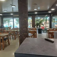 کارگرساده جهت کار در رستوران نیازمندیم